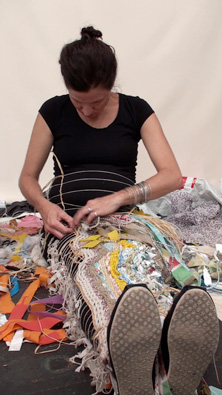 Rebecca Kinsey, Labour (64hrs), 2013. Video still.