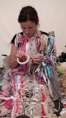 Rebecca Kinsey, Labour (64hrs), 2013. Video still.