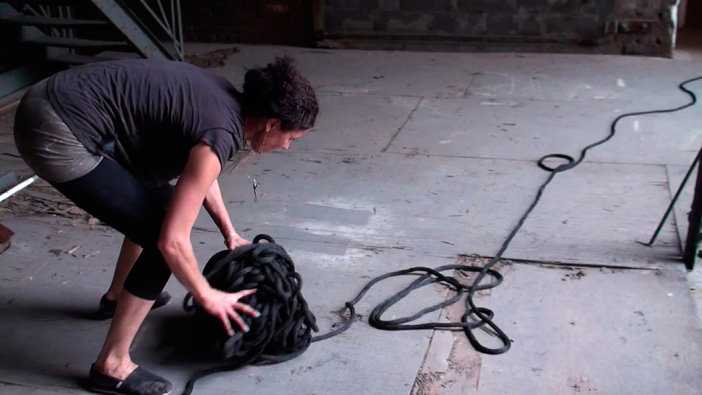 Rebecca Kinsey, UnRavelling (video still), 2011.
