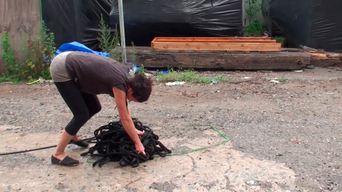 Rebecca Kinsey, UnRavelling (video still), 2011.
